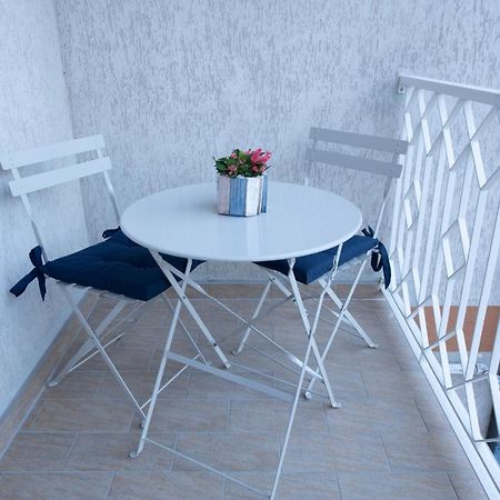 Dimora Dei Sogni Bed & Breakfast Civitanova Marche Ngoại thất bức ảnh