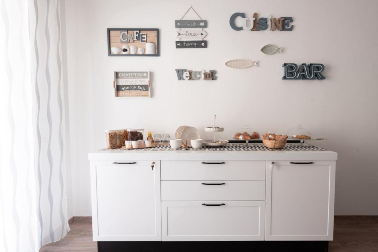 Dimora Dei Sogni Bed & Breakfast Civitanova Marche Ngoại thất bức ảnh