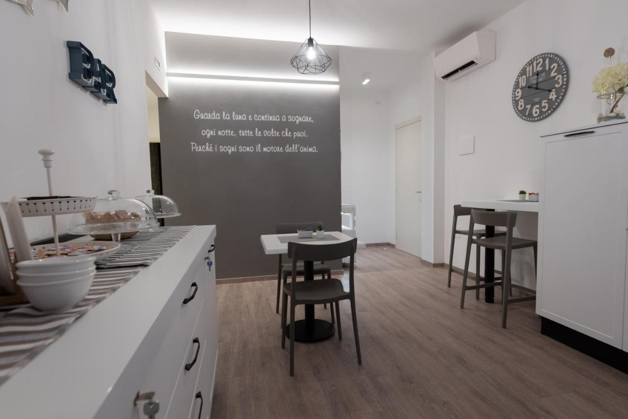 Dimora Dei Sogni Bed & Breakfast Civitanova Marche Ngoại thất bức ảnh